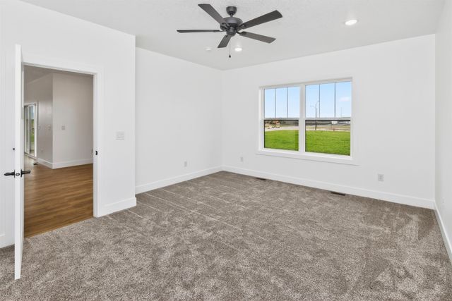 1092 SW Cattail Road, Grimes, IA 50111