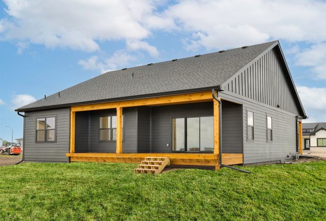 1092 SW Cattail Road, Grimes, IA 50111