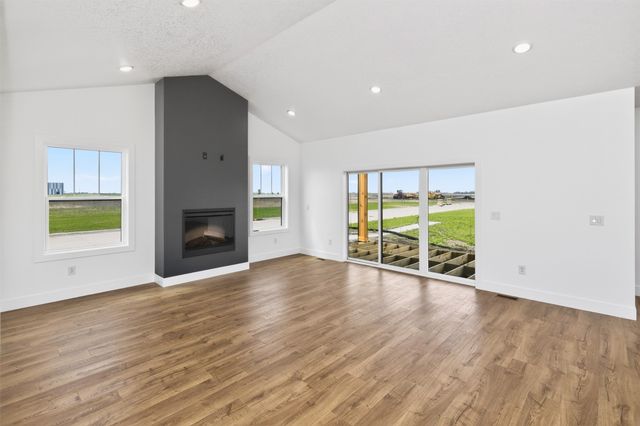 1092 SW Cattail Road, Grimes, IA 50111