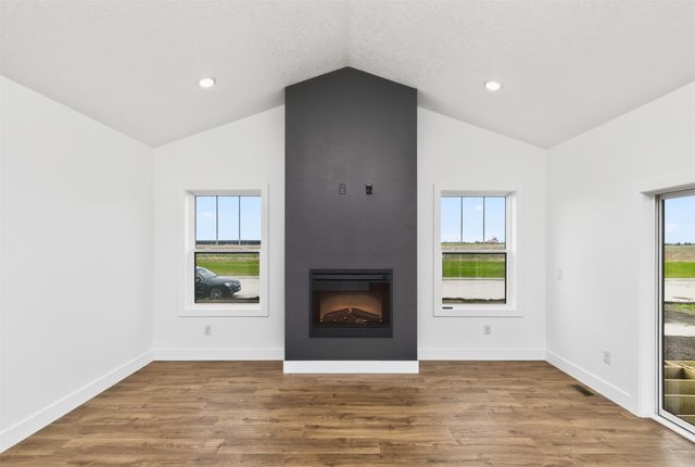 1092 SW Cattail Road, Grimes, IA 50111