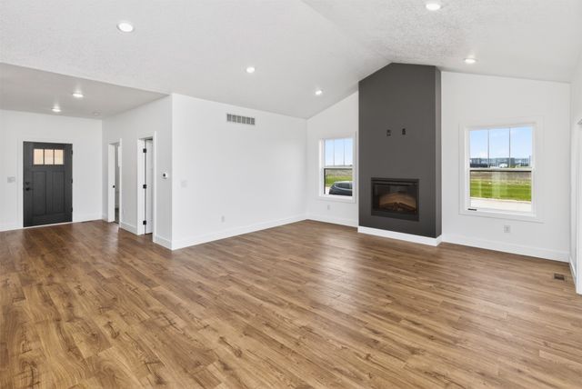 1092 SW Cattail Road, Grimes, IA 50111