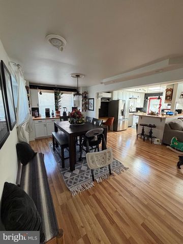 1550 FAIRVIEW AVE, Langhorne, PA 19047