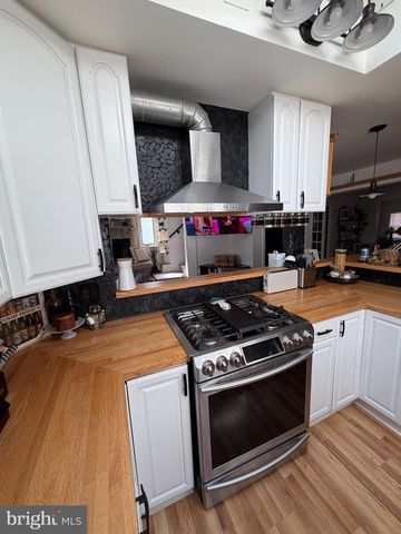 1550 FAIRVIEW AVE, Langhorne, PA 19047