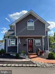 1550 FAIRVIEW AVE, Langhorne, PA 19047
