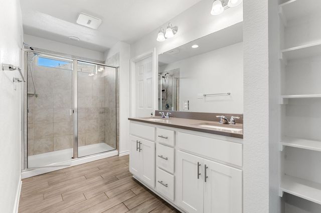 974 Pepperbark LOOP, Buda, TX 78610