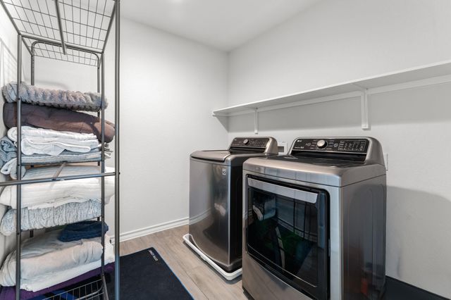 974 Pepperbark LOOP, Buda, TX 78610