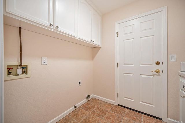 4214 Callanan Ct, Carmichael, CA 95608