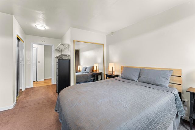 10430 Voltaire Ave, Oakland, CA 94603