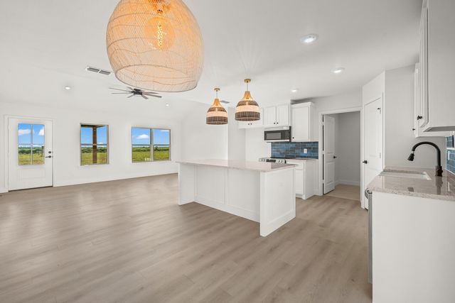 14722 C R 1200, Shallowater, TX 79363