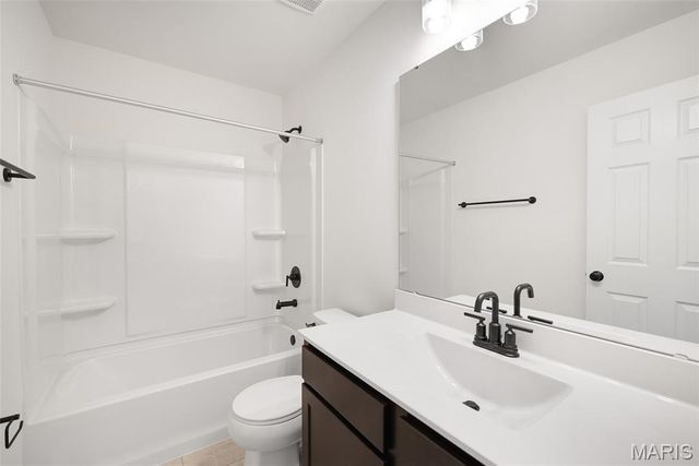 3839 Sonora Stone Drive, Florissant, MO 63031