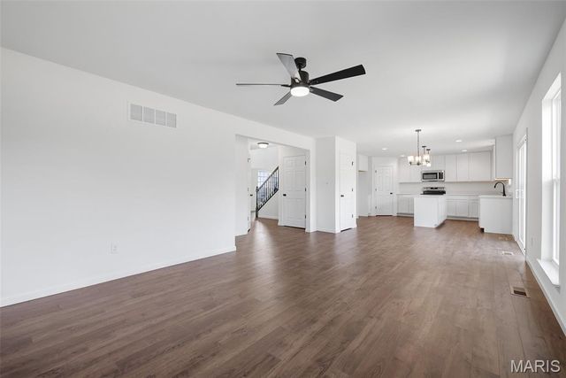 3839 Sonora Stone Drive, Florissant, MO 63031