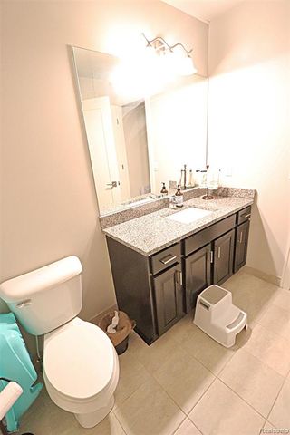 4966 Park Manor Drive, Troy, MI 48098