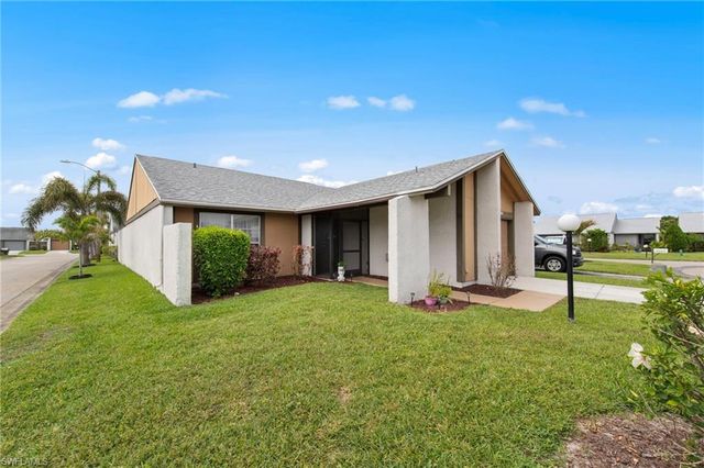 18424 Orangecrest CT, Lehigh Acres, FL 33936