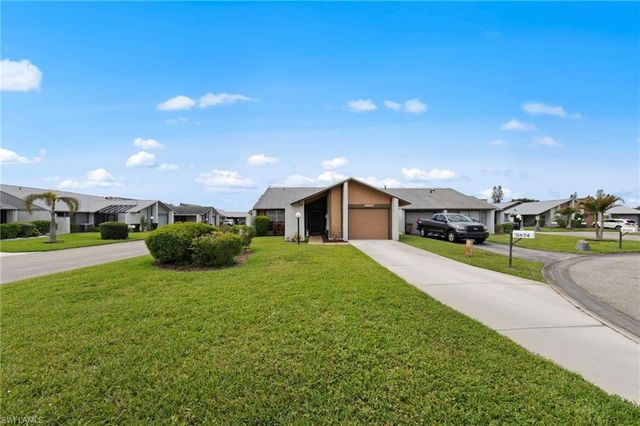 18424 Orangecrest CT, Lehigh Acres, FL 33936