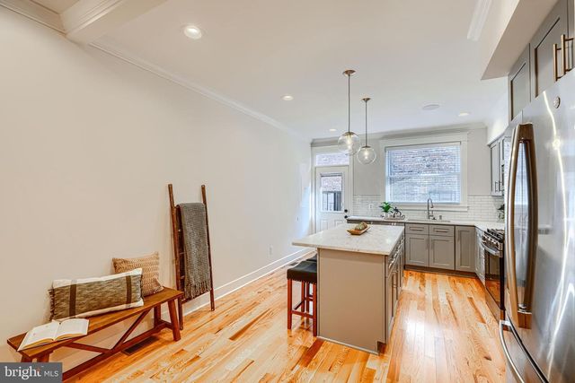 609 S EATON ST, Baltimore, MD 21224