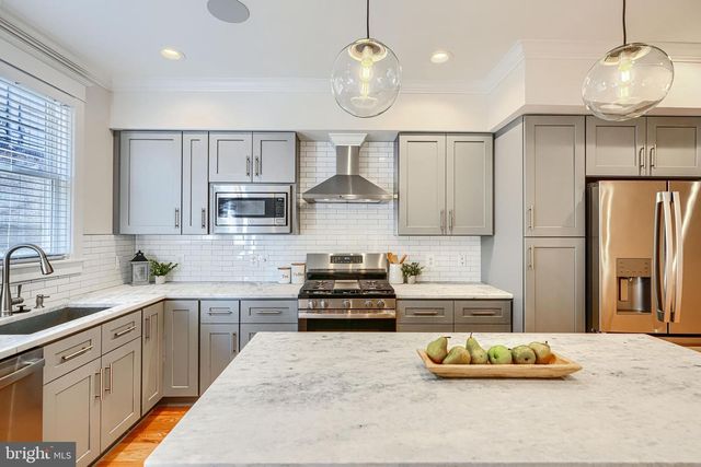 609 S EATON ST, Baltimore, MD 21224