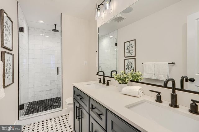 609 S EATON ST, Baltimore, MD 21224