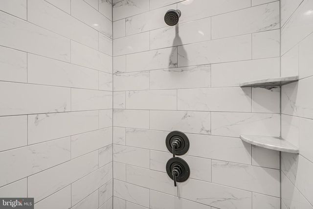 609 S EATON ST, Baltimore, MD 21224