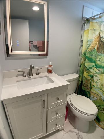 2021 CANAL DRIVE N25, Bradenton, FL 34207