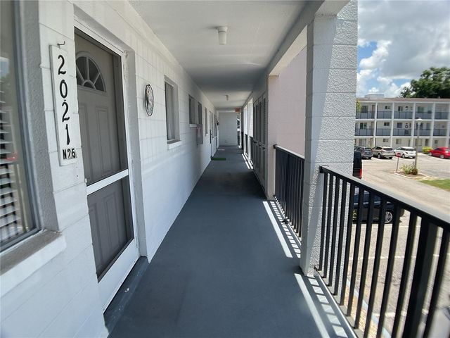 2021 CANAL DRIVE N25, Bradenton, FL 34207