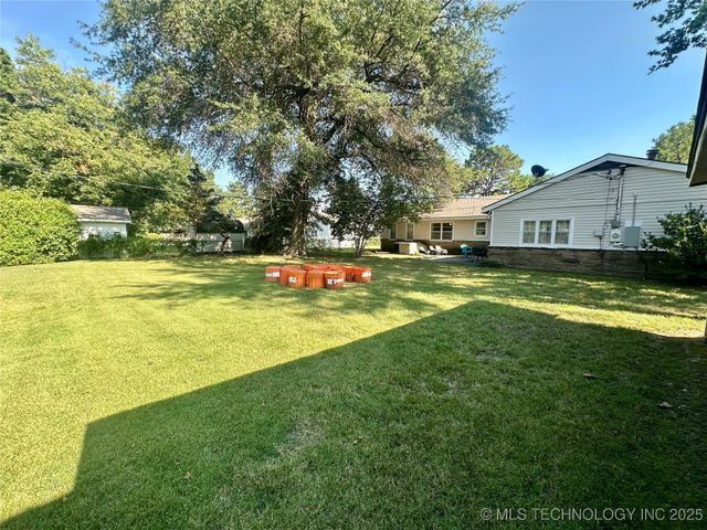 2506 Elmira Street, Muskogee, OK 74403