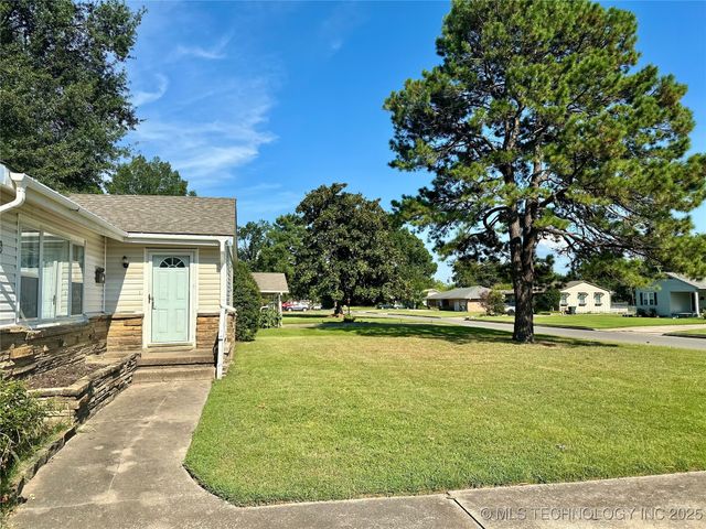 2506 Elmira Street, Muskogee, OK 74403