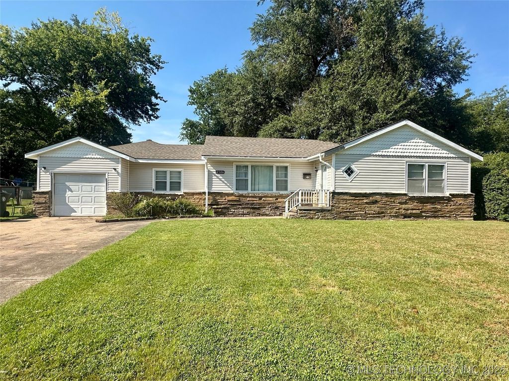 2506 Elmira Street, Muskogee, OK 74403