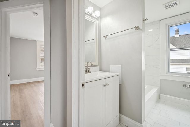 3814 WALNUT AVE, Baltimore, MD 21206