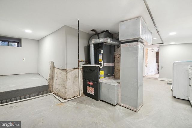 3814 WALNUT AVE, Baltimore, MD 21206