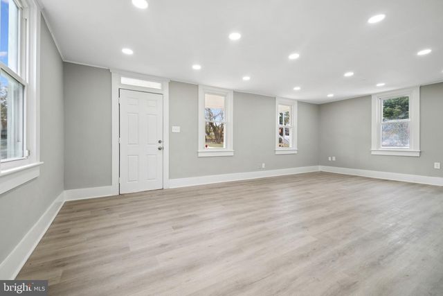 3814 WALNUT AVE, Baltimore, MD 21206