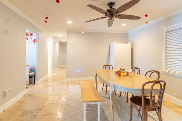 803 Sealy Street, Galveston, TX 77550