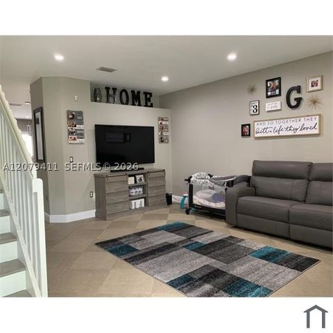 2306 SE 24th Ave 2306, Homestead, FL 33035