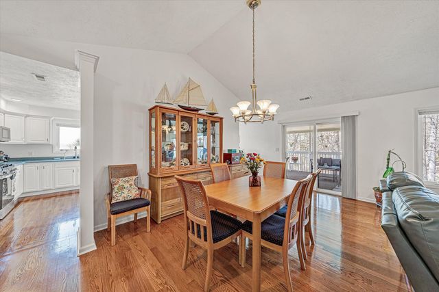 301 Indian Ridge DR, Moneta, VA 24121