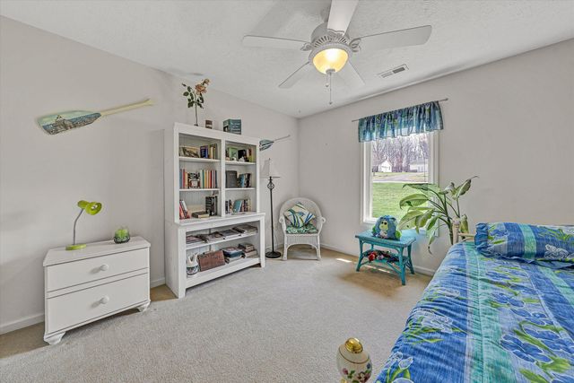 301 Indian Ridge DR, Moneta, VA 24121