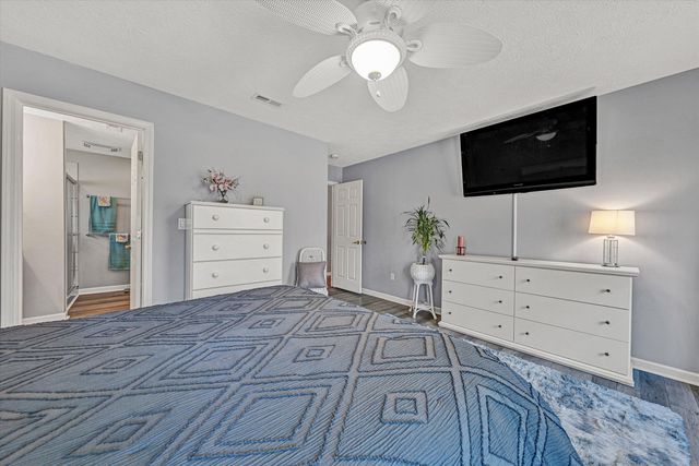 301 Indian Ridge DR, Moneta, VA 24121