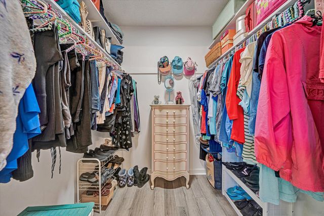 301 Indian Ridge DR, Moneta, VA 24121