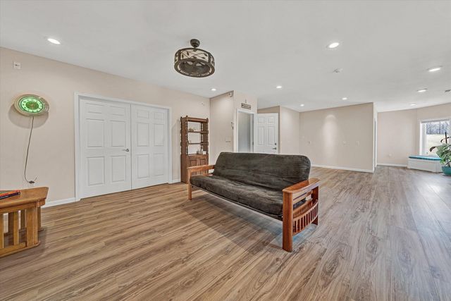 301 Indian Ridge DR, Moneta, VA 24121