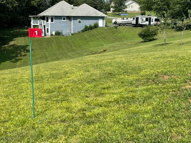 301 Indian Ridge DR, Moneta, VA 24121