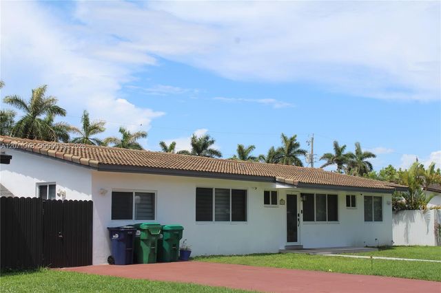 9551 SW 49th Street, Miami, FL 33165