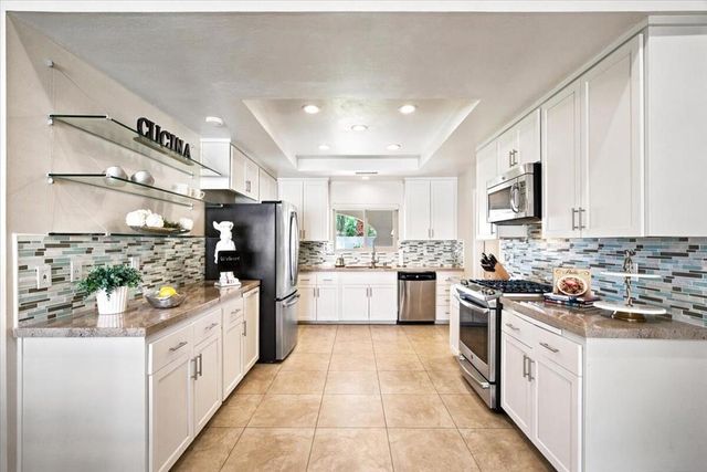 48551 San Pedro Street, La Quinta, CA 92253
