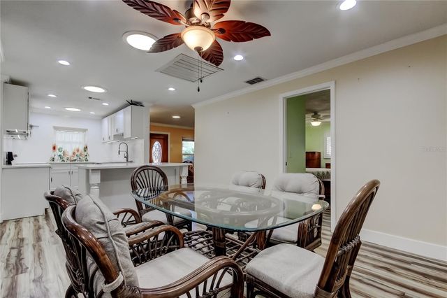 1821 DRIFTWOOD CIRCLE N, Oldsmar, FL 34677