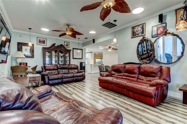 1821 DRIFTWOOD CIRCLE N, Oldsmar, FL 34677