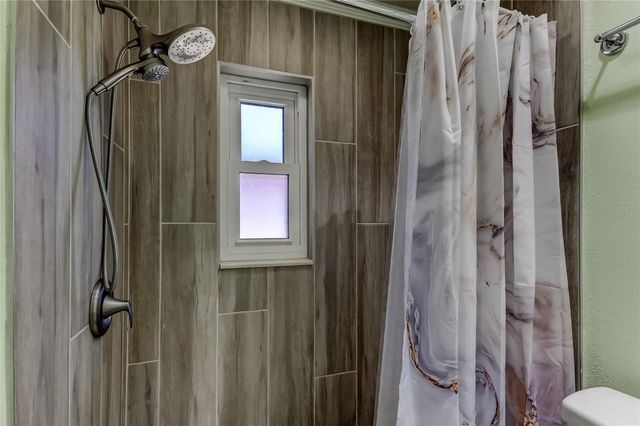 1821 DRIFTWOOD CIRCLE N, Oldsmar, FL 34677