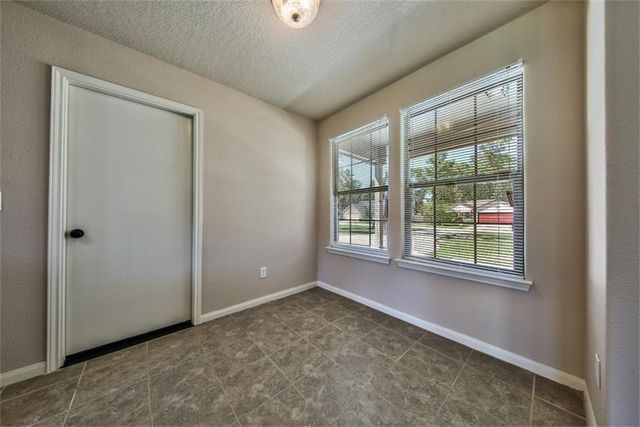 10595 Royal Andrews, Conroe, TX 77303