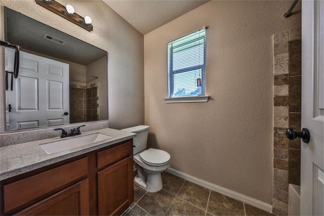 10595 Royal Andrews, Conroe, TX 77303
