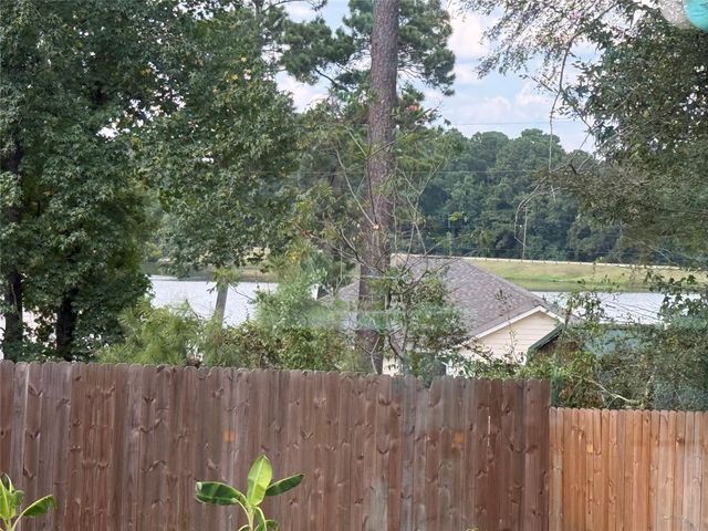10595 Royal Andrews, Conroe, TX 77303