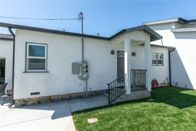 420 N 12th, Santa Paula, CA 93060