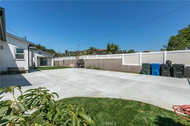 420 N 12th, Santa Paula, CA 93060