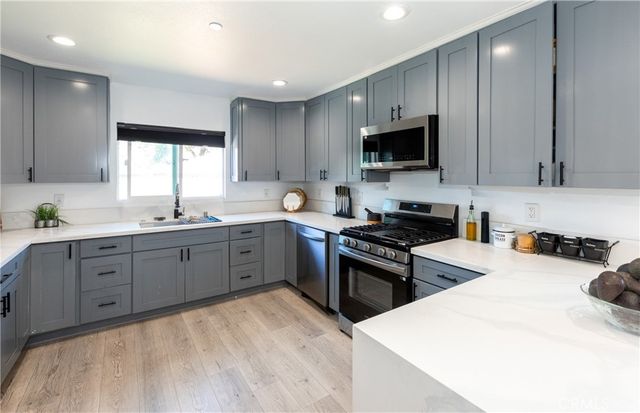 420 N 12th, Santa Paula, CA 93060