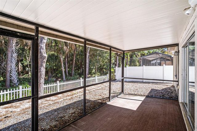 11901 SNAPDRAGON ROAD, Tampa, FL 33635